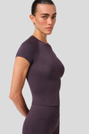 COSMIC DEEP PLUM YARIM KOL TİŞÖRT