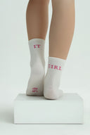 LOUNGEWEAR IT GIRL YAZILI BEYAZ / PEMBE ÇORAP