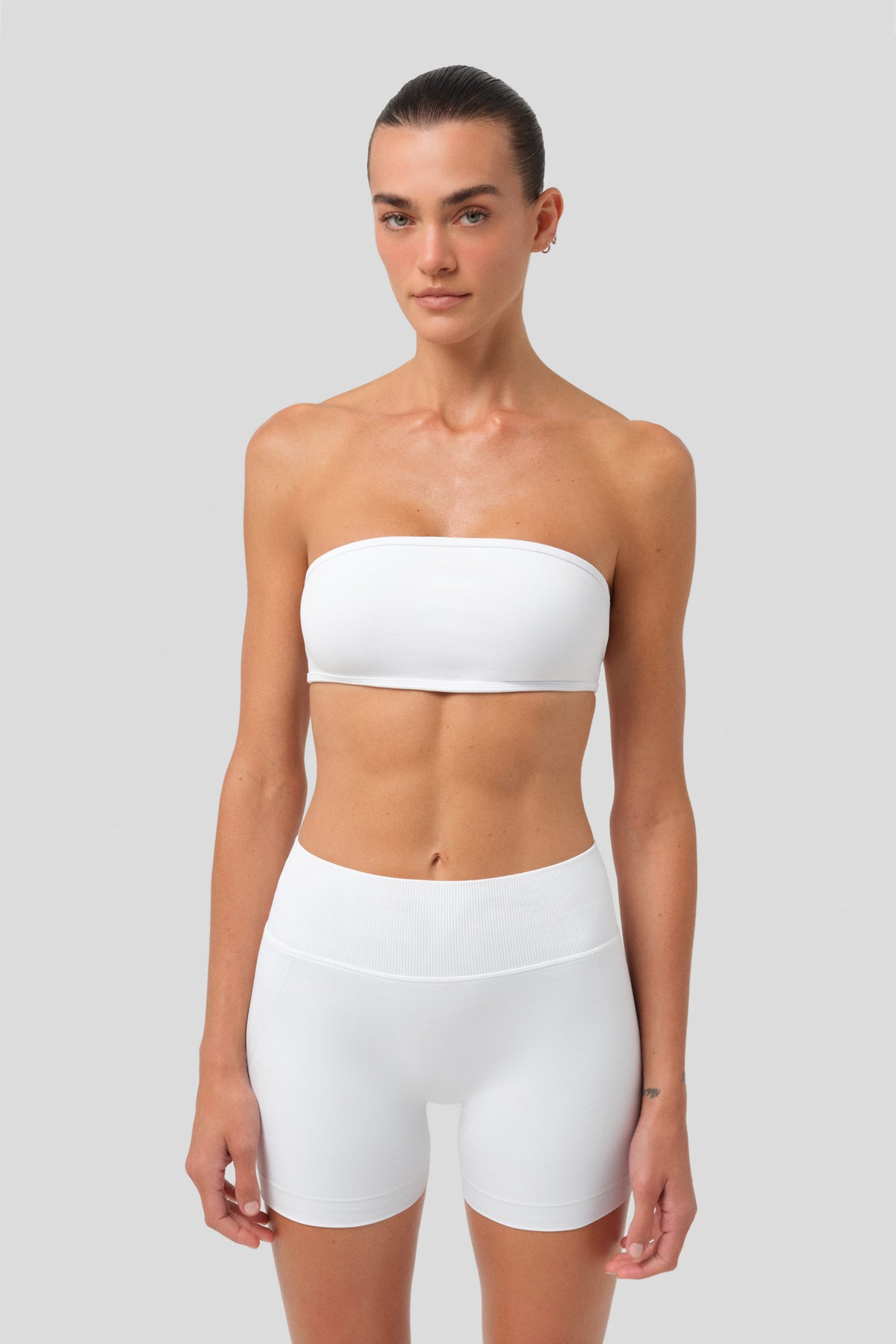 SoftHold™ Straplez Bra