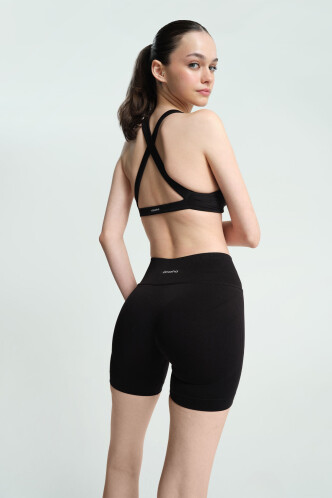 IT GIRL SİYAH ŞORT - Dossha